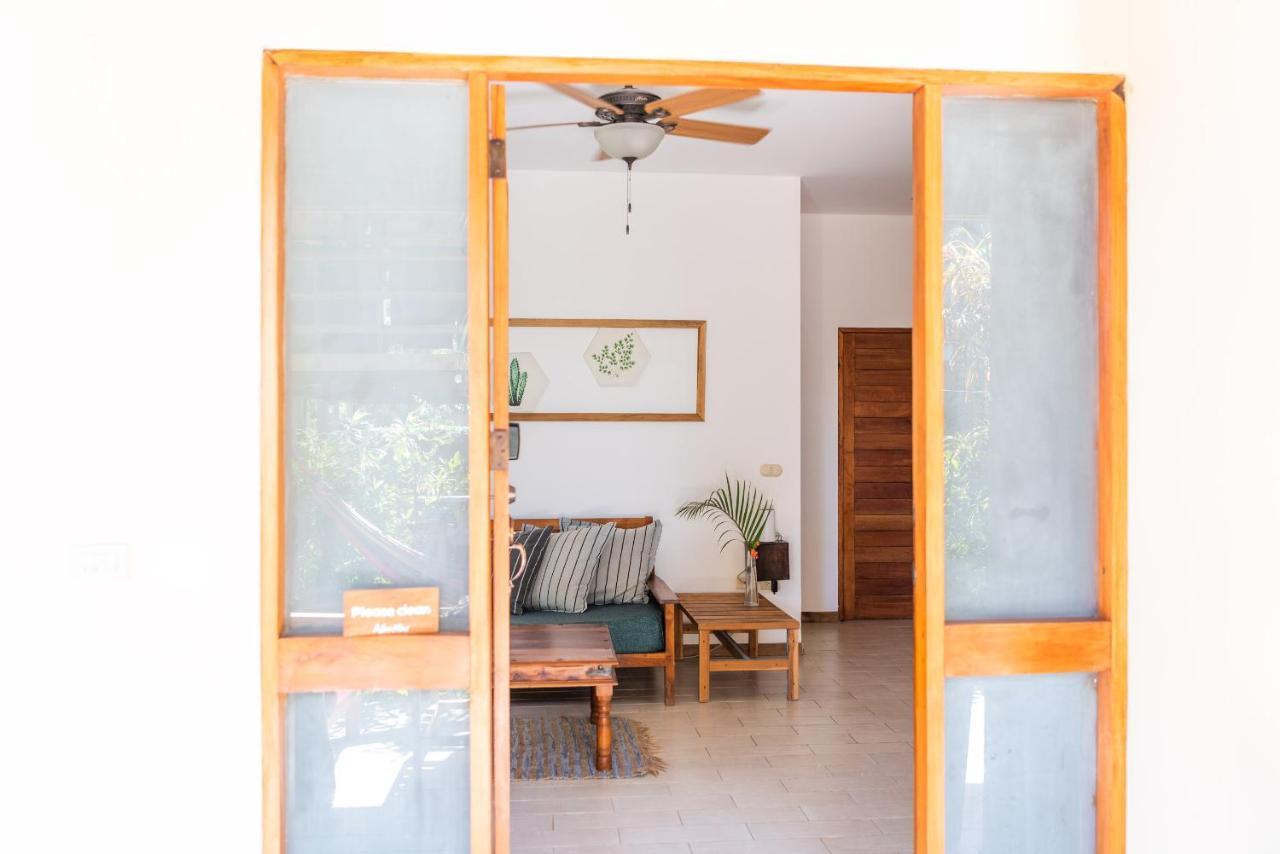 Nautilus Surf & Yoga Villas Santa Teresa Playa Santa Teresa  Екстер'єр фото