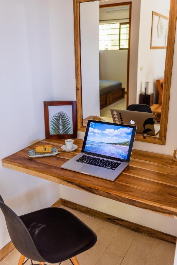 Nautilus Surf & Yoga Villas Santa Teresa Playa Santa Teresa  Екстер'єр фото