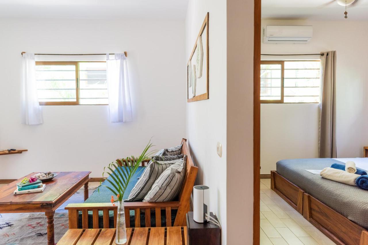 Nautilus Surf & Yoga Villas Santa Teresa Playa Santa Teresa  Екстер'єр фото