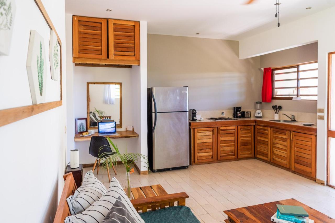 Nautilus Surf & Yoga Villas Santa Teresa Playa Santa Teresa  Екстер'єр фото
